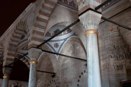 Foto de Architectural details of Uskudar Mihrimah Sultan Mosque. Ottoman architecture. Istanbul Turkiye - 9.8.2022 - Imagen libre de derechos