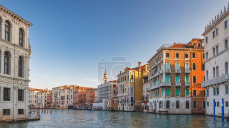 Foto de El Gran Canal de Venecia en una hermosa mañana soleada, Italia, Europa. - Imagen libre de derechos