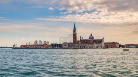 Foto de San Giorgio Maggiore isla de Venecia al atardecer, Italia, Europa. - Imagen libre de derechos
