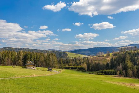 Foto de Un paisaje montañoso en el noroeste de Eslovaquia cerca de la frontera polaca, Europa. - Imagen libre de derechos