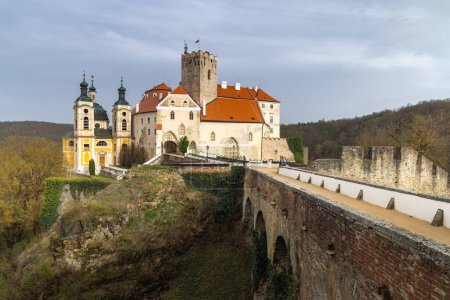 Castillo de Vranov nad Dyji en la región de Znojmo en Moravia del Sur, República Checa, Europa.