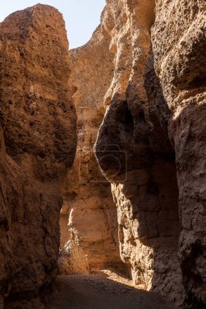 Téléchargez les photos : Impression de l'intérieur du canyon sesriem dans le sossusvlei namibien. - en image libre de droit