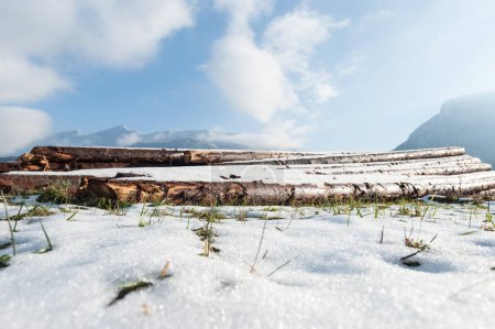 Un paisaje invernal en la zona de Saboya francesa, cerca de la ciudad de Entre-deux-guiers.