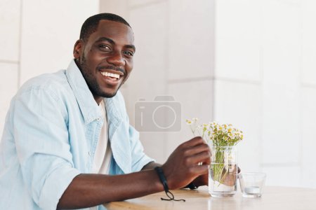 Photo for Communication man guy happy american smile person cheerful lifestyle afro young black male looking african sitting happiness portrait adult - Royalty Free Image