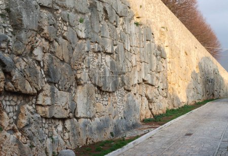 Téléchargez les photos : Alatri Frosinone Lazio Italy historic village polygonal walls acropolis - en image libre de droit