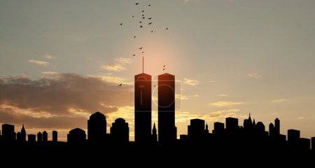 Téléchargez les photos : New York silhouette skyline avec des tours jumelles et des oiseaux volant comme des âmes au coucher du soleil. 09.11.2001 Bannière du Patriot Day américain. - en image libre de droit