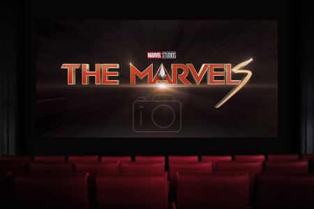 Téléchargez les photos : Le film Marvels au cinéma. Regarder un film au cinéma. Astana, Kazakhstan - 21 octobre 2023. - en image libre de droit