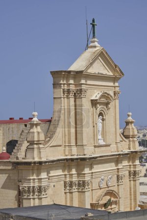 Téléchargez les photos : Victoria, Gozo, Malta - June 9, 2023: Historic Cathedral of the Assumption in the fortified citadel of Victoria on the island of Gozo in Malta. - en image libre de droit