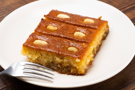 Téléchargez les photos : Délicieux dessert turc. Sambaba dessert. - en image libre de droit