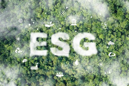 Téléchargez les photos : Concept d'écotechnologie. développement durable de la modernisation ESG par l'utilisation de la technologie des ressources renouvelables - en image libre de droit