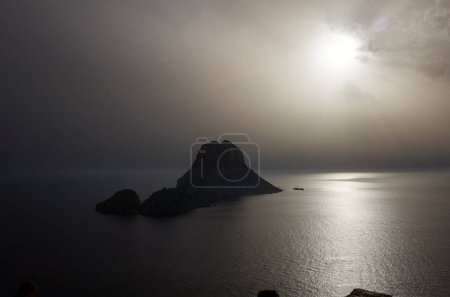 Foto de Ibiza, Spain - August 30, 2022 : View of Es Vedra island - Imagen libre de derechos