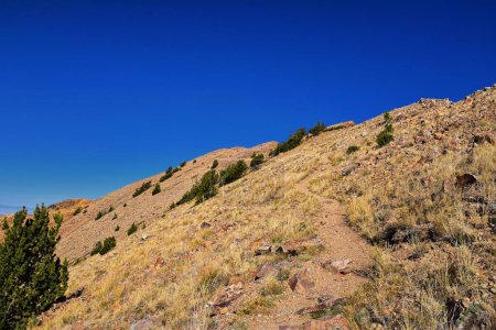 Foto de Sendero de senderismo Deseret Peak Stansbury Mountains, by Oquirrh Mountains Rocky Mountains, Utah. Estados Unidos. - Imagen libre de derechos