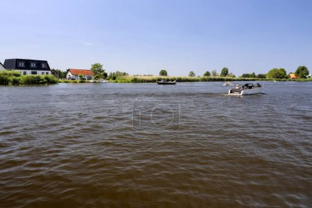 Foto de Río de la Rotte en Oud Verlaat (Zevenhuizen) en los Países Bajos - Imagen libre de derechos