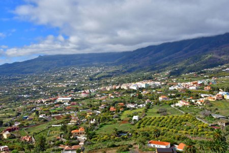 La Palma, Kanarische Inseln - 15. März 2024: Blick auf die Landschaft vom Mirador de la Conception