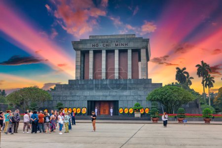 Photo for Hanoi, Vietnam - May 5th, 2024: The Ho Chi Minh Mausoleum, a solemn, grand structure housing the embalmed body of the revised revolutionary leader Ho Chi Minh. Located in the center of Ba Dinh Square. - Royalty Free Image
