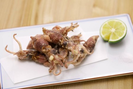 Téléchargez les photos : Luciole tempura, cuisine japonaise - en image libre de droit