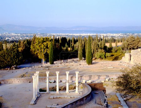 Foto de Ruinas de Asclepeion en la isla de Kos, Grecia donde Hipócrates recibió su entrenamiento médico - Imagen libre de derechos