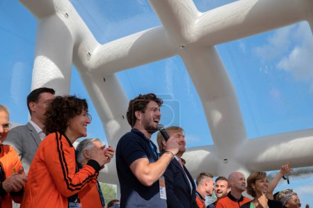 Téléchargez les photos : Singer Antoon On The Open Day From The Johan Cruijff Foundation At Amsterdam Pays-Bas 21-9-2022 - en image libre de droit
