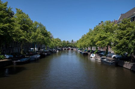 Téléchargez les photos : Vue du pont Johanna Borskibrug à Amsterdam Pays-Bas 23-6-2022 - en image libre de droit