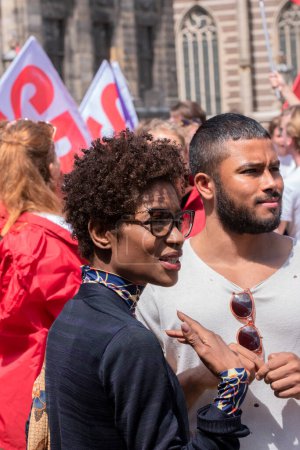 Téléchargez les photos : Sylvana Simons à la manifestation étudiante de la non ma faute à Amsterdam aux Pays-Bas 11-6-2022 - en image libre de droit