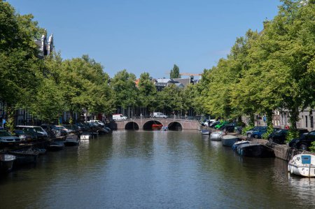 Téléchargez les photos : Vue du pont Johanna Borskibrug à Amsterdam Pays-Bas 23-6-2022 - en image libre de droit