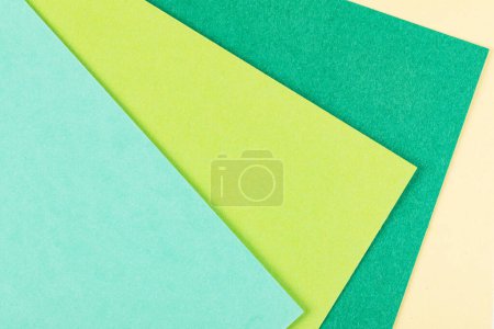 Téléchargez les photos : Coloré de papier fond abstrait. - en image libre de droit