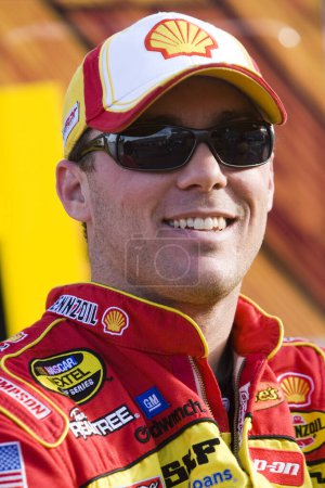 Photo for November 09, 2007 - Avondale, AZ, USA: Kevin Harvick during qualifying for the NNCS Checker Auto Parts 500 at Phoenix International Raceway in Avondale, Arizona - Royalty Free Image