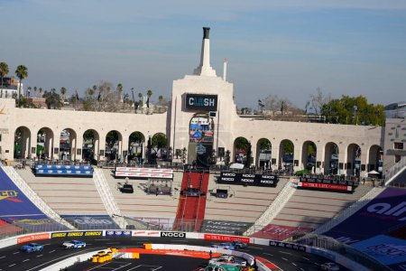 Foto de Los Angeles Memorial Coliseum plays host to the NASCAR Cup Series for the the Busch Light Clash at The Coliseum in Los Angeles, CA, USA - Imagen libre de derechos