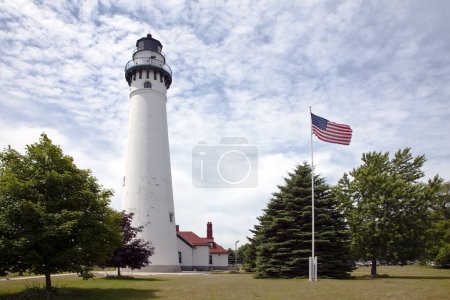 14 de julio de 2009 - Racine, WI, Estados Unidos: Wind Point Lighthouse es un faro ubicado en el extremo norte de Racine Harbor en el estado estadounidense de Wisconsin..