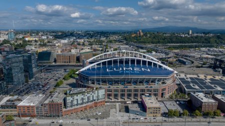 Foto de 05-sep-2023-Seattle, WA: Vista aérea del campo Lumen, sede de las Ligas Nacionales de Fútbol, Seattle Seahawks - Imagen libre de derechos