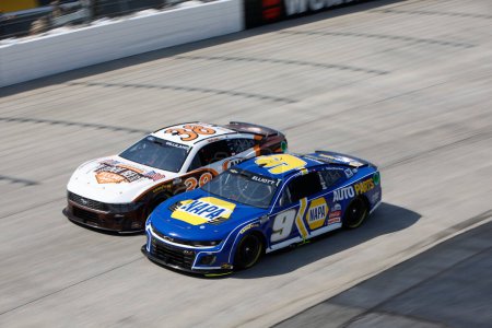 Photo for Chase Elliott races for the Wurth 400 in Dover, DE, USA - Royalty Free Image