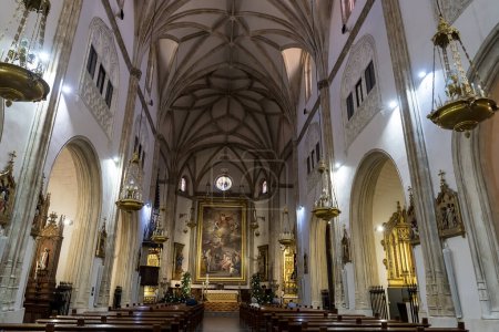 Foto de La iglesia de San Jernimo el Real de Madrid es un vínculo histórico con la realeza, utilizada para las investiduras reales desde el siglo XVI.,. - Imagen libre de derechos