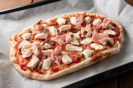 Foto de Sabrosa pizza deliciosa de cerca - Imagen libre de derechos