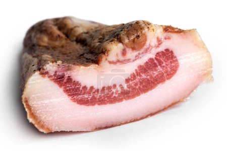 Téléchargez les photos : Bacon sur fond blanc, gros plan - en image libre de droit