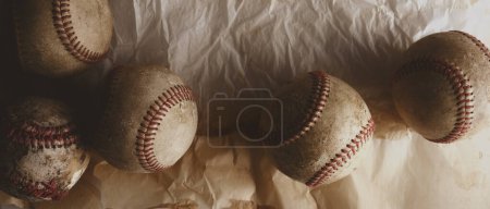 Téléchargez les photos : Vue rapprochée des balles de baseball - en image libre de droit