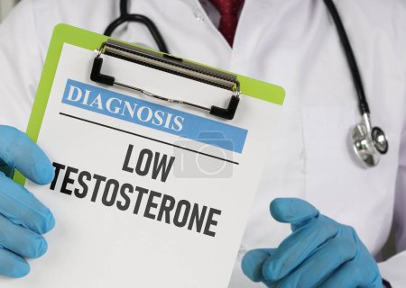 Foto de El diagnóstico bajo de la testosterona se demuestra usando un texto - Imagen libre de derechos