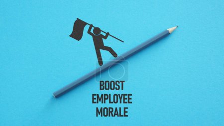 Aumentar la moral de los empleados se muestra utilizando un texto