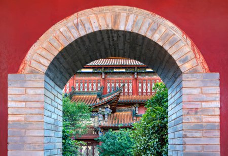Téléchargez les photos : L'architecture historique de la ville antique de Guandu, Kunming, Chine. - en image libre de droit