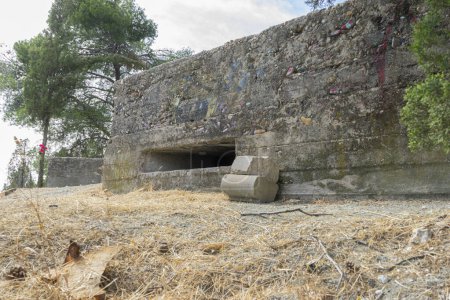 Téléchargez les photos : Structure durable du Cerro de los ngeles, témoignage de la résilience en temps de guerre. Un pas dans l'histoire espagnole et ses batailles. - en image libre de droit