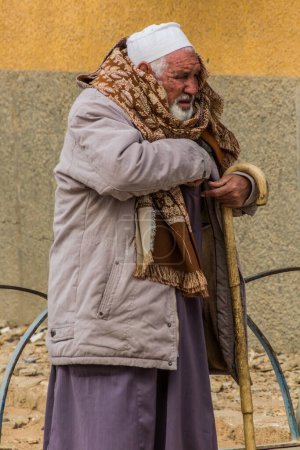 Photo for BAWITI, EGYPT - FEBRUARY 5, 2019: Local old man in Bahariya oasis, Egypt - Royalty Free Image