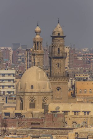 Téléchargez les photos : Madrasa of El-Zaher Barquq in Cairo, Egypt - en image libre de droit