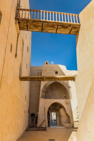 Téléchargez les photos : Monastère de Sainte Marie El-Sourian à Wadi El Natrun, Egypte - en image libre de droit