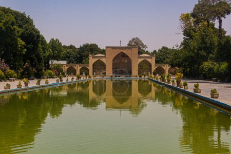 Téléchargez les photos : Gate of  Chehel Sotoon Palace in Isfahan, Iran - en image libre de droit