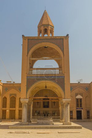 Foto de Bell tower of the Vank cathedral in Isfahan, Iran - Imagen libre de derechos