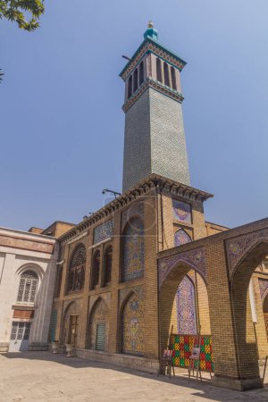 Foto de Wind tower in Golestan Palace in Tehran, capital of Iran. - Imagen libre de derechos