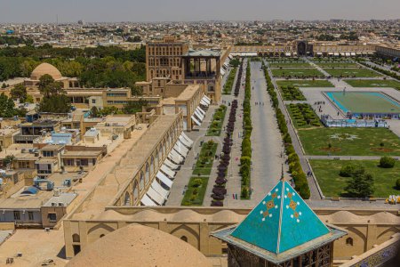 Foto de Plaza Naqsh-e Jahan con el Palacio Ali Qapu en Isfahán, Irán - Imagen libre de derechos