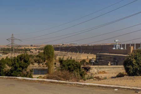 Foto de View of the Aswan Low Dam, Egypt - Imagen libre de derechos