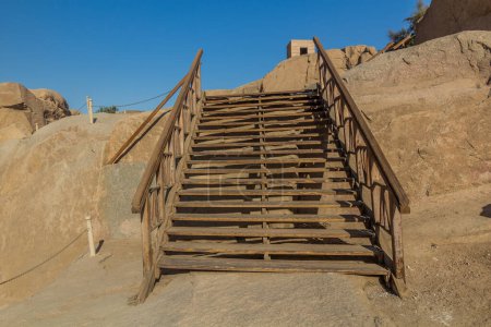 Foto de Staircase at the unfinished obelisk in Aswan, Egypt - Imagen libre de derechos