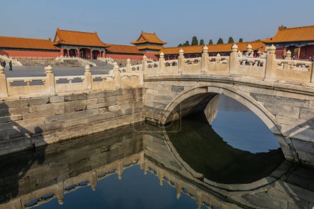 Foto de Puente sobre el arroyo de oro en la Ciudad Prohibida en Beijing, China - Imagen libre de derechos