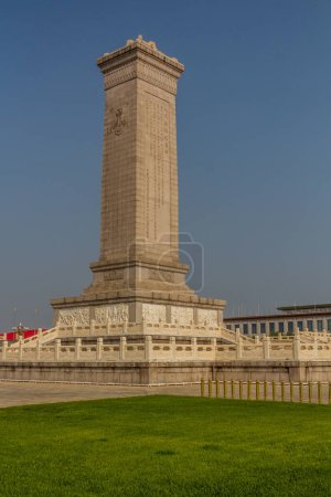 Téléchargez les photos : BEIJING, CHINE - 18 OCTOBRE 2019 : Monument aux héros du peuple à Pékin, Chine - en image libre de droit